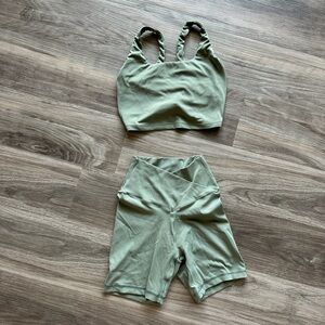 Aerie Offline Biker Short & Sports Bra Set